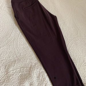 Lululemon jet crop slim